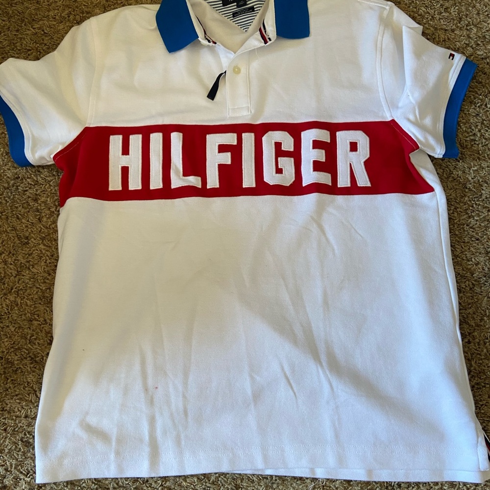 Men’s Tommy Hilfiger shirt
